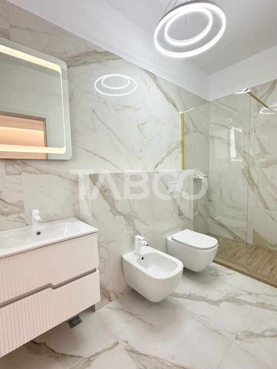 Apartamnent tip penthouse ultramodern cu 3 camere in Floresti