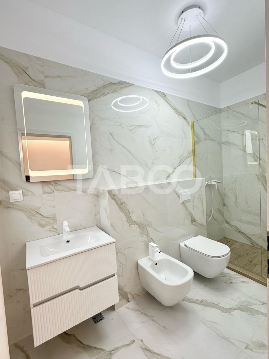 Apartamnent tip penthouse ultramodern cu 3 camere in Floresti