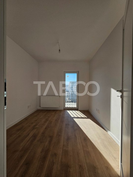 COMISION 0 Apartament 4 camere 91 mpu si LOC PARCARE Doamna Stanca 