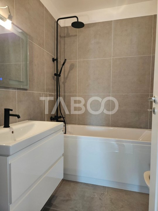 COMISION 0 Apartament 4 camere 91 mpu si LOC PARCARE Doamna Stanca 