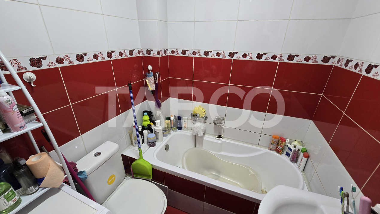 COMISION 0%-Apartament cu 3 camere de vanzare utilat mobilat Lazaret