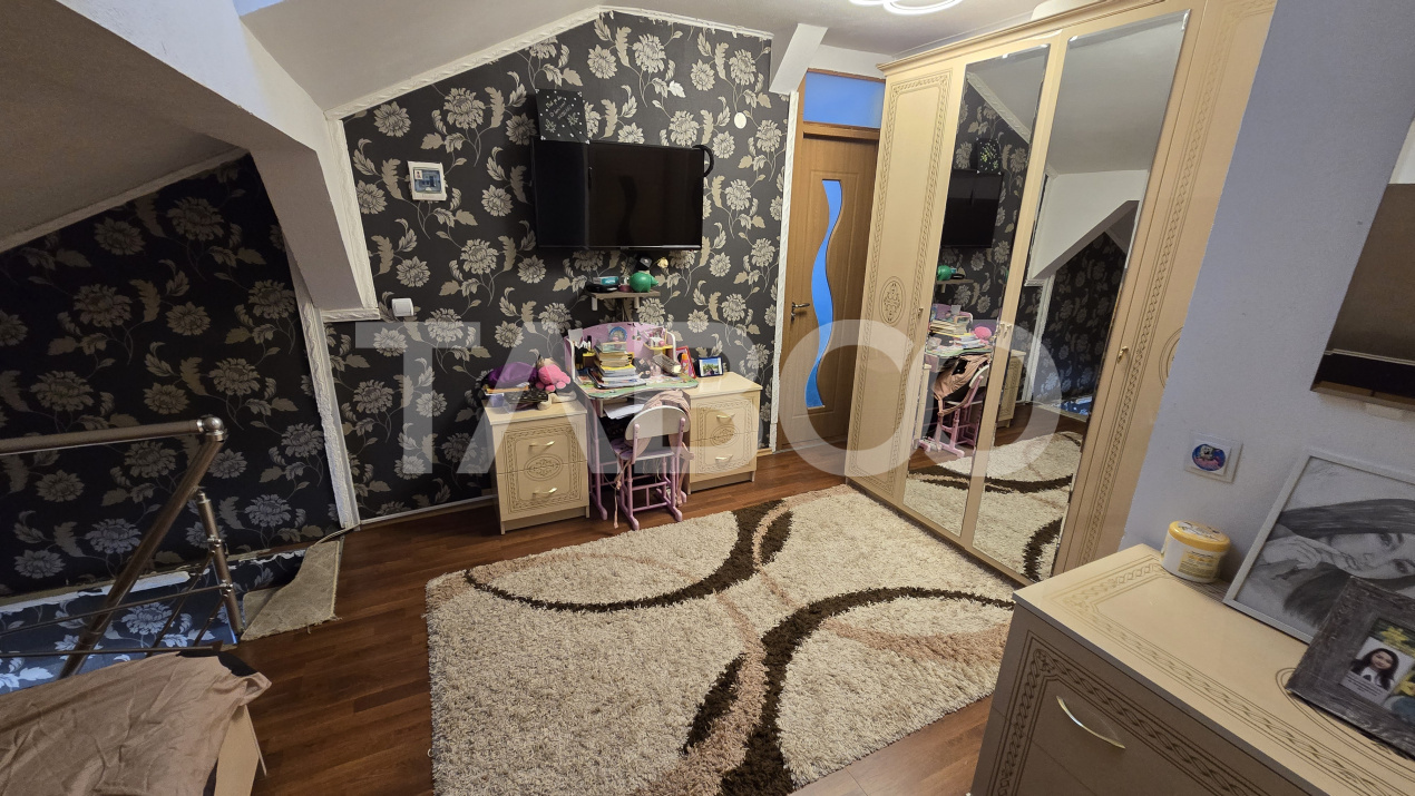 COMISION 0%-Apartament cu 3 camere de vanzare utilat mobilat Lazaret