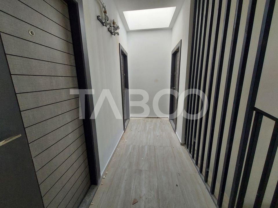 COMISION 0 -Apartament de vanzare 2 camere 61 mpu balcon orientare Sud