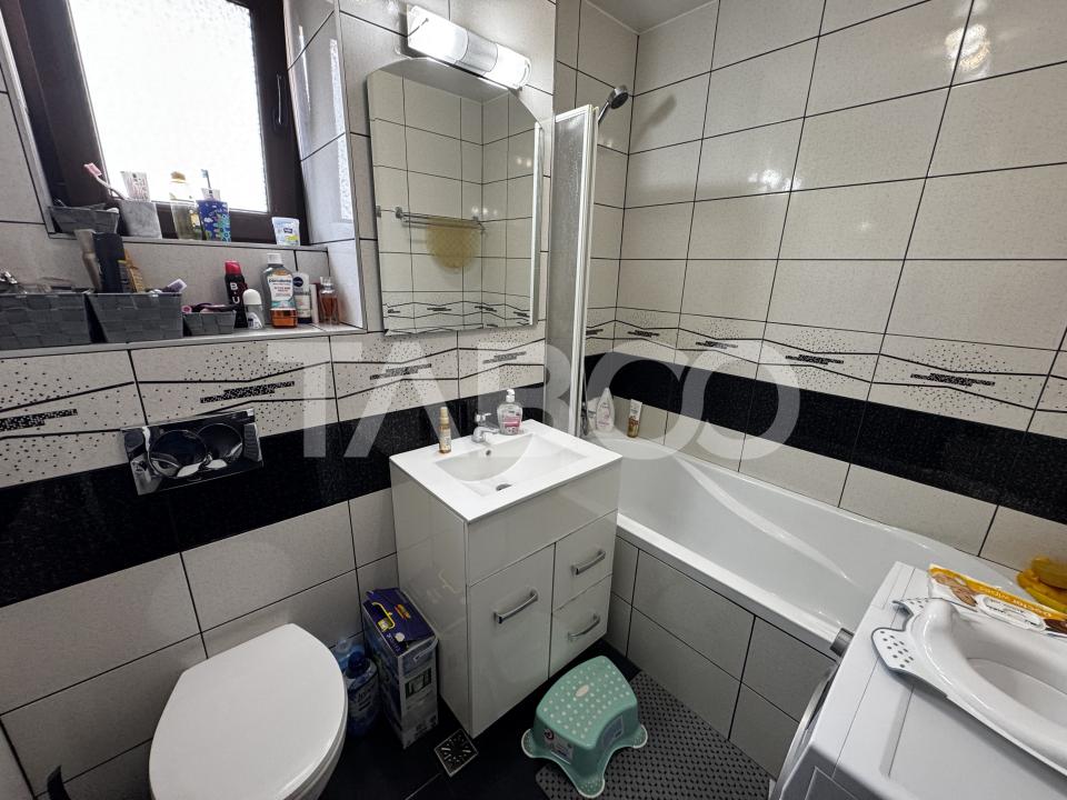 COMISION 0-Apartament etaj intermediar 3 camere 66 mp parcare Sibiu 
