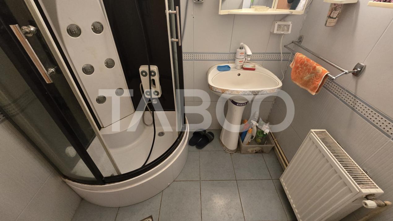 COMISION 0 - Vanzare apartament 4 camere 2 bai strada Noua Selimbar