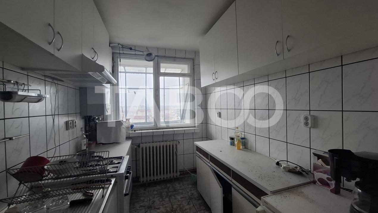 EXCLUSIVITATE-Apartament 3 camere decomandat 65 mp zona Mihai Viteazul