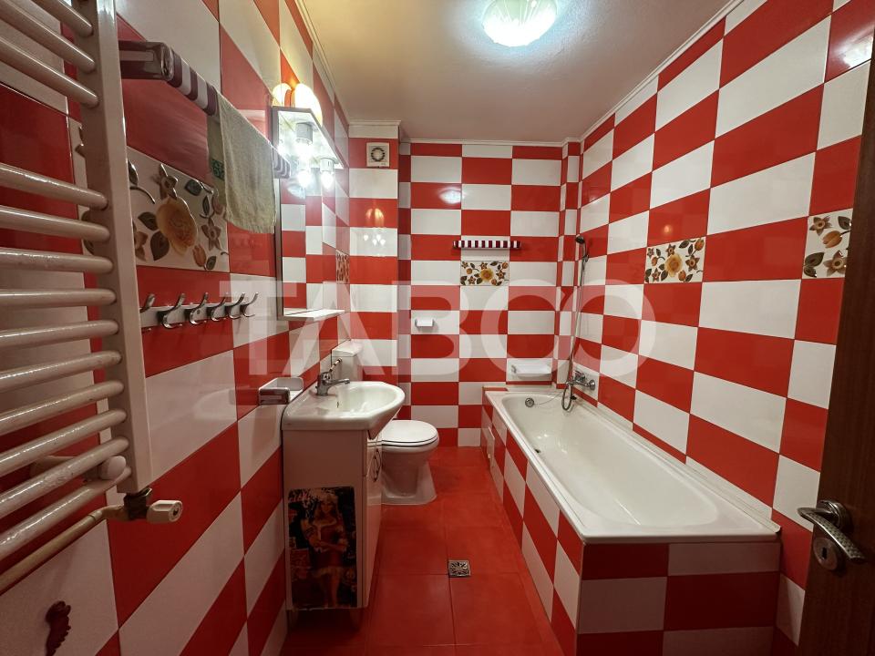 Exclusivitate - Garsoniera de vanzare Poiana Sibiului 40 mpu etaj 2