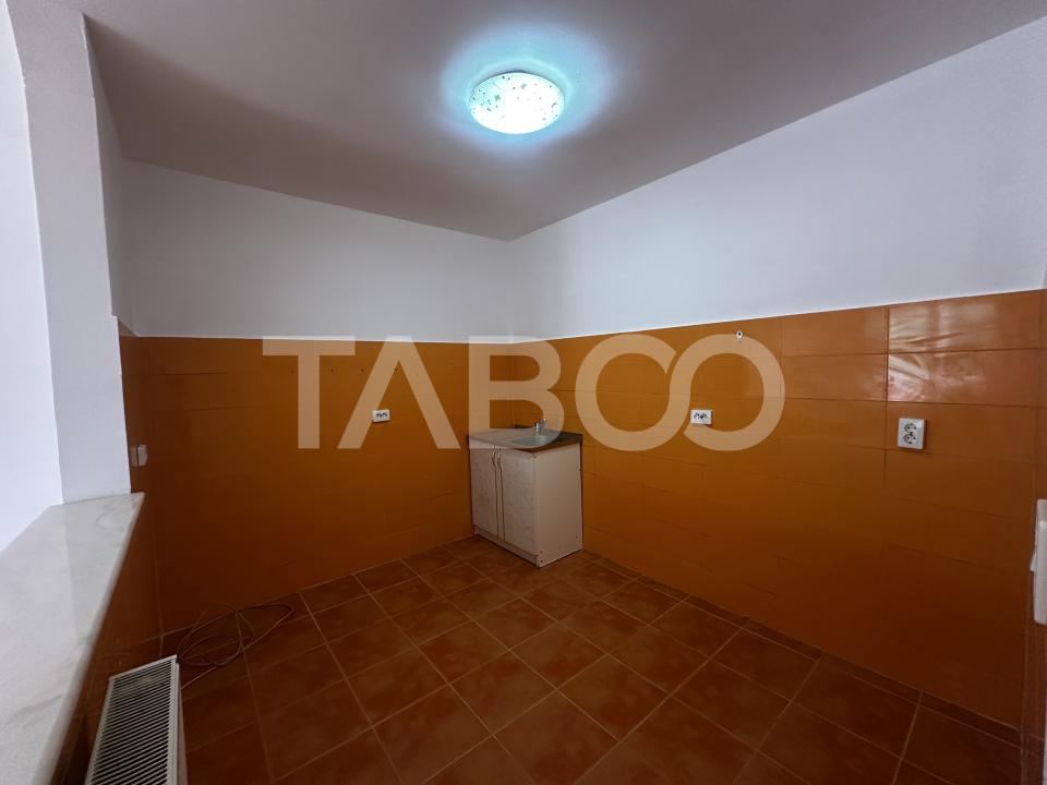 Exclusivitate - Garsoniera de vanzare Poiana Sibiului 40 mpu etaj 2