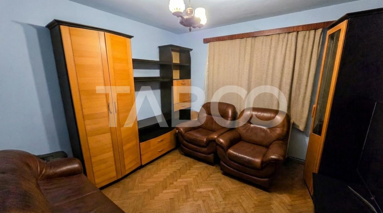FARA COMISION - Apartament de vanzare 3 camere si balcon Siretului