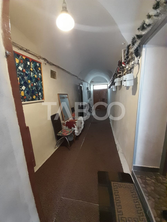 Garsoniera cocheta 30 mp la parter de vanzare Ultracentral Sibiu