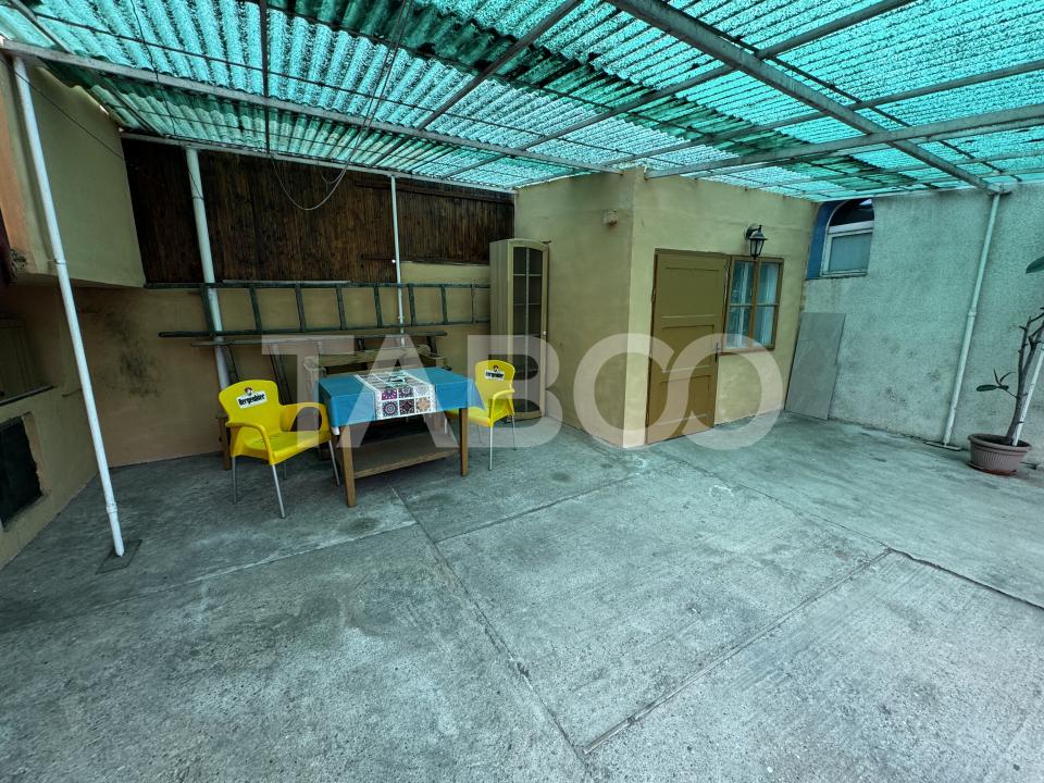 Garsoniera de inchiriat 28 mp si curte zona Trei Stejari Sibiu