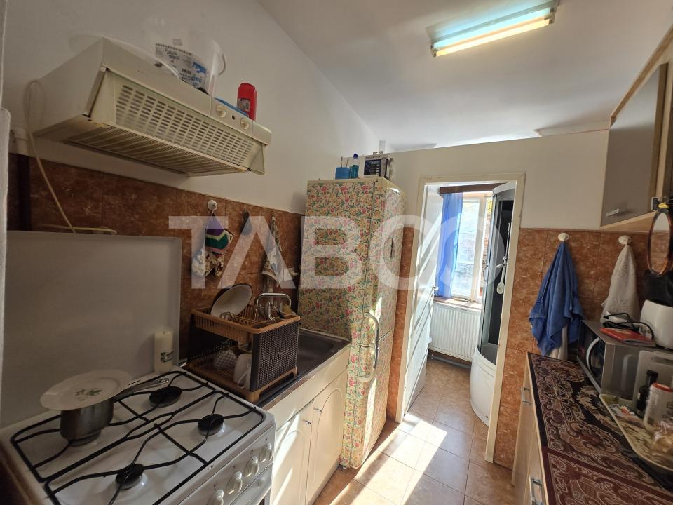 Garsoniera de vanzare decomandata 29 mp zona Centrul Istoric Sibiu