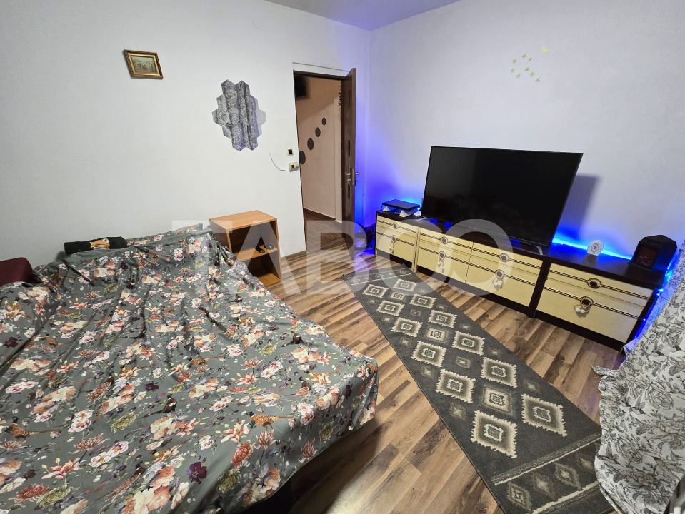 Garsoniera decomandata 28 mp utili mobilata utilata zona Tilisca Sibiu