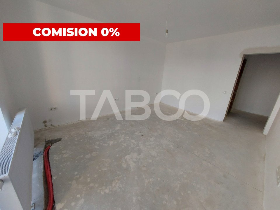 Garsoniera decomandata de vanzare 47 mpu loc parcare balcon Selimbar