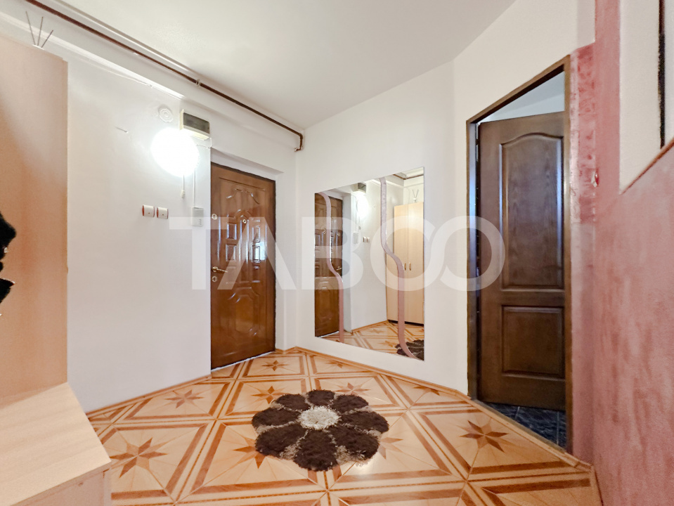 Mansarda de vanzare cu mutare imediata 85 mpu Zona Mihai Viteazul