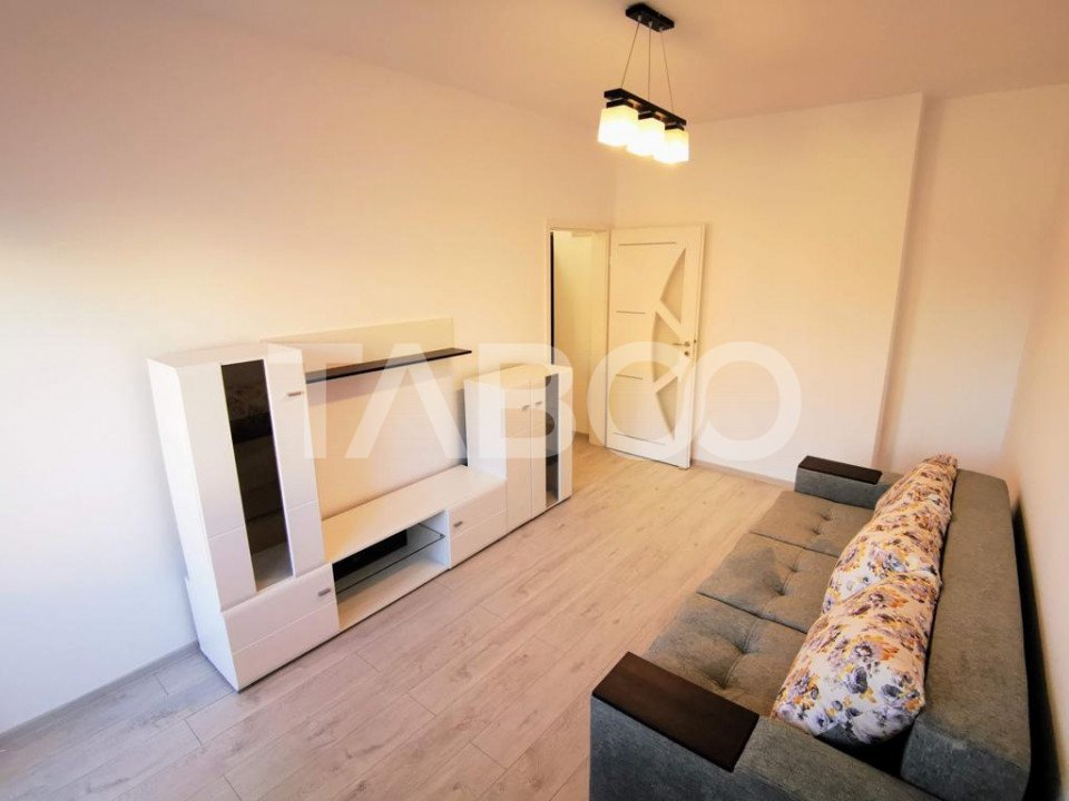 Nu ca il vand eu dar chiar e bun-2 apartamente de vanzare etajul 1