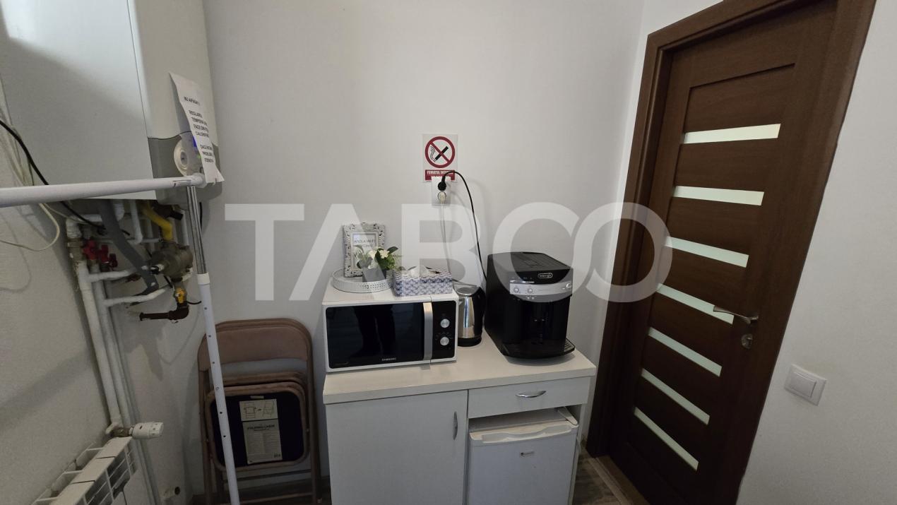 OPORTUNITATE INVESTITIE - 2 Garsoniere de vanzare in Centrul Istoric