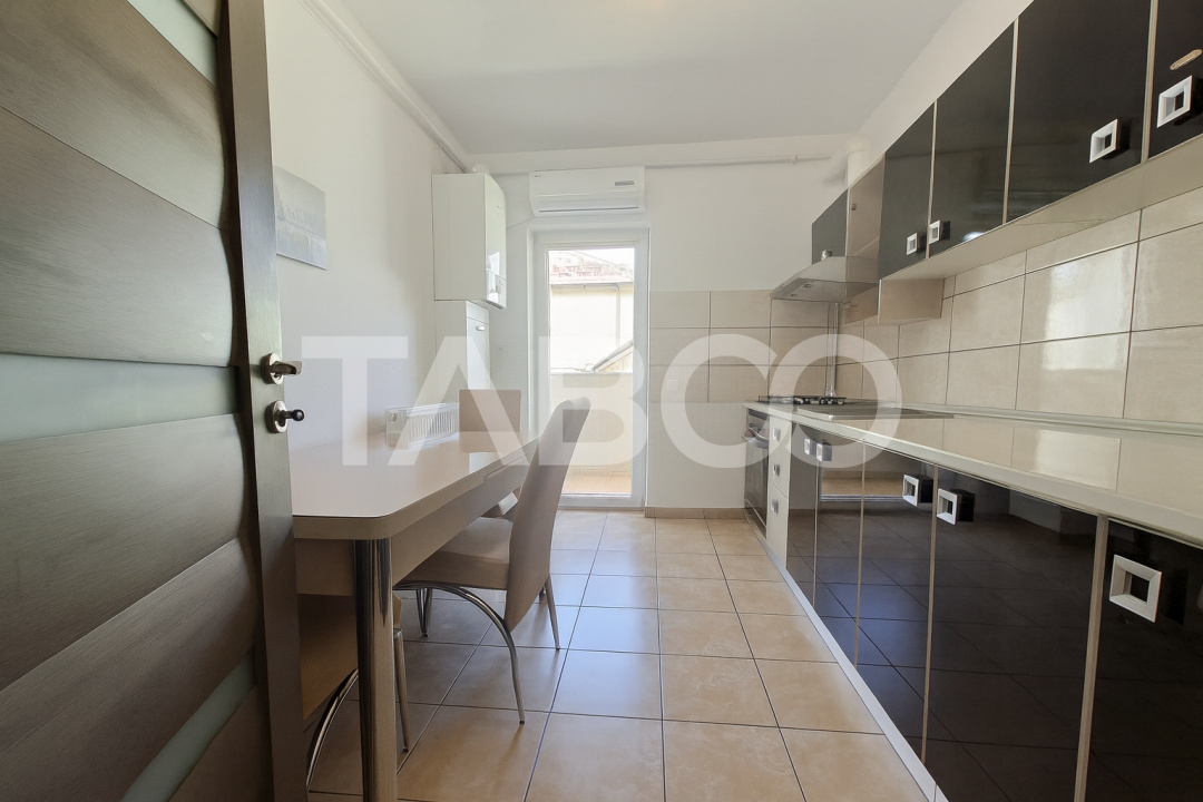 Pret mic satisfactie mare- Apartament 2 camere si pod de depozitare
