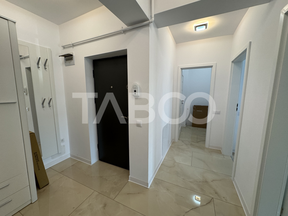 Prima inchiriere-Apartament decomandat 2 camere parcare Doamna Stanca