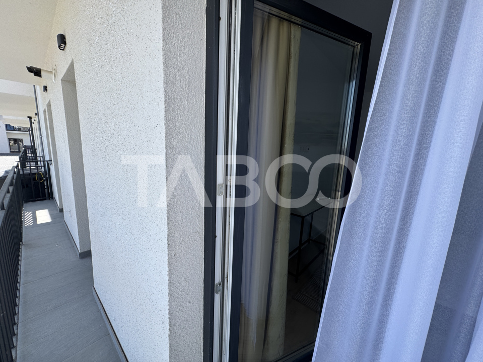 Prima inchiriere-Apartament decomandat 2 camere parcare Doamna Stanca