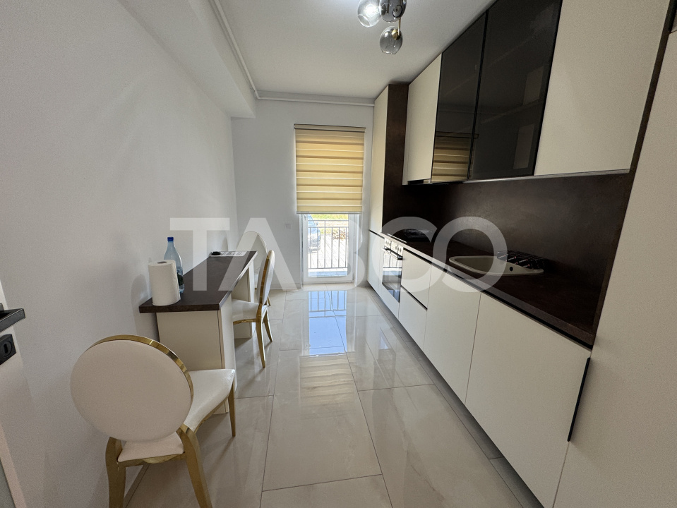 Prima inchiriere-Apartament decomandat 2 camere parcare Doamna Stanca